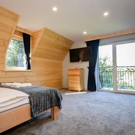 Chalet White House *